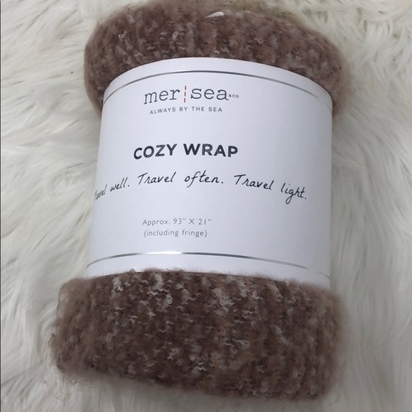 Mer Sea & Co Accessories - Mer Sea & Co Cozy Wrap with Fringe
